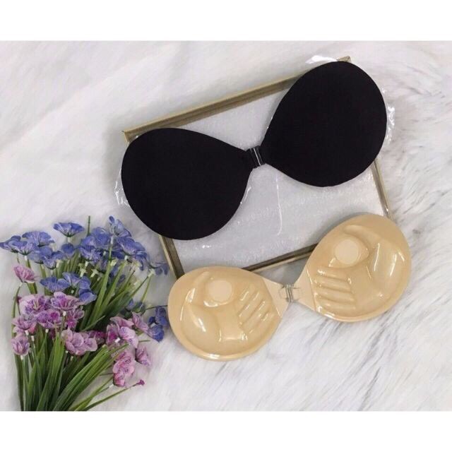 Miếng dán đẩy ngực bàn tay nâng