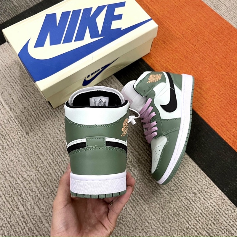 GIÀY JD1 MID GREEN LAI AU
