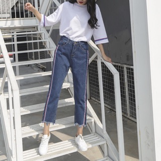 Quần jeans kẻ sọc đỏ trắng [ Hàng order 7-10 ngày ]
