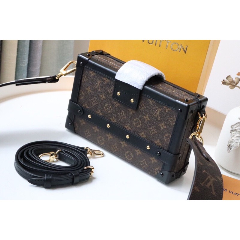 Cặp/Túi đeo chéo dáng hộp Louis Vuitton LV Petite Malle cao cấp hàng 1-1 vip thiết kế mới độc đáo