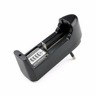 Chui cắm sạc pin