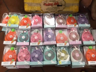Quạt Tích Điện Mini