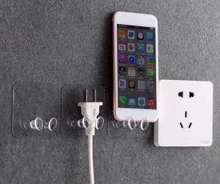 2 Miếng dán hai chấu trong suốt