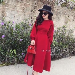 Váy đỏ diện tết