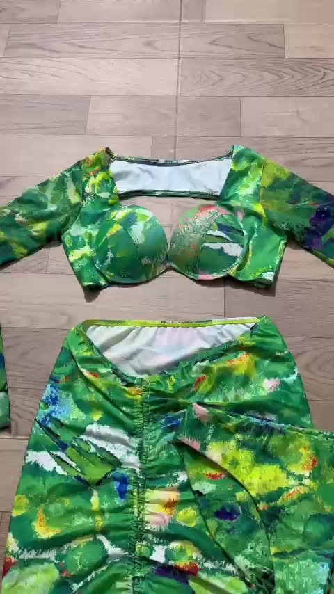 BỘ BƠI 3 CHI TIẾT XANH SANG TRỌNG-BIKINISTORE | BigBuy360 - bigbuy360.vn