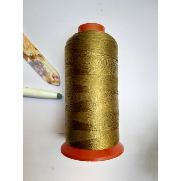 cuộn chỉ 210D/3 màu nâu đồng