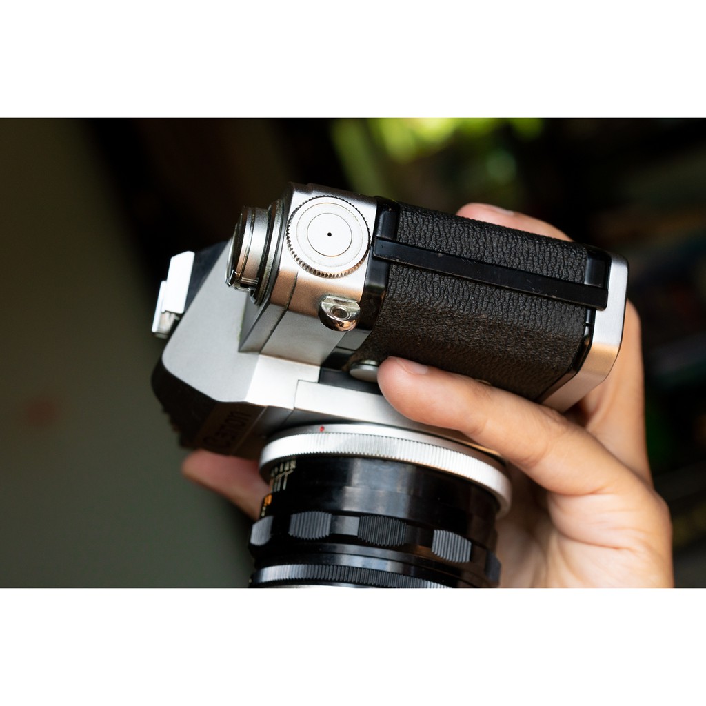 Máy ảnh cổ vintage Canon FT QL kèm lens 50/1.8 hoặc 35mm f3.5