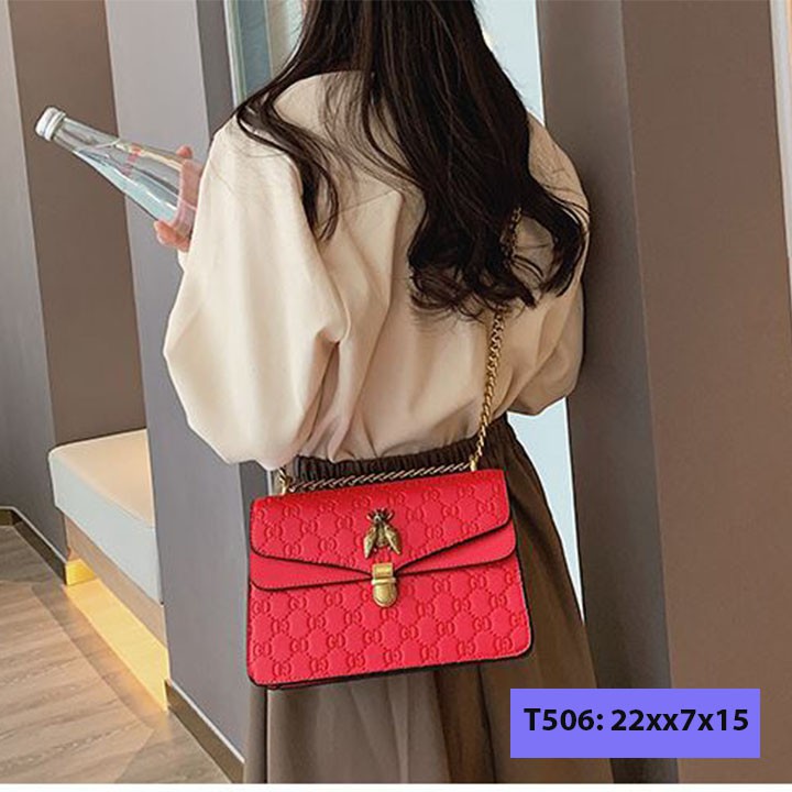 Túi xách tay công sở đeo chéo nữ da trám bản to sang trọng phong cách hàn quốc T561 Size: 24 Màu sắc: đen, da Xuất xứ: