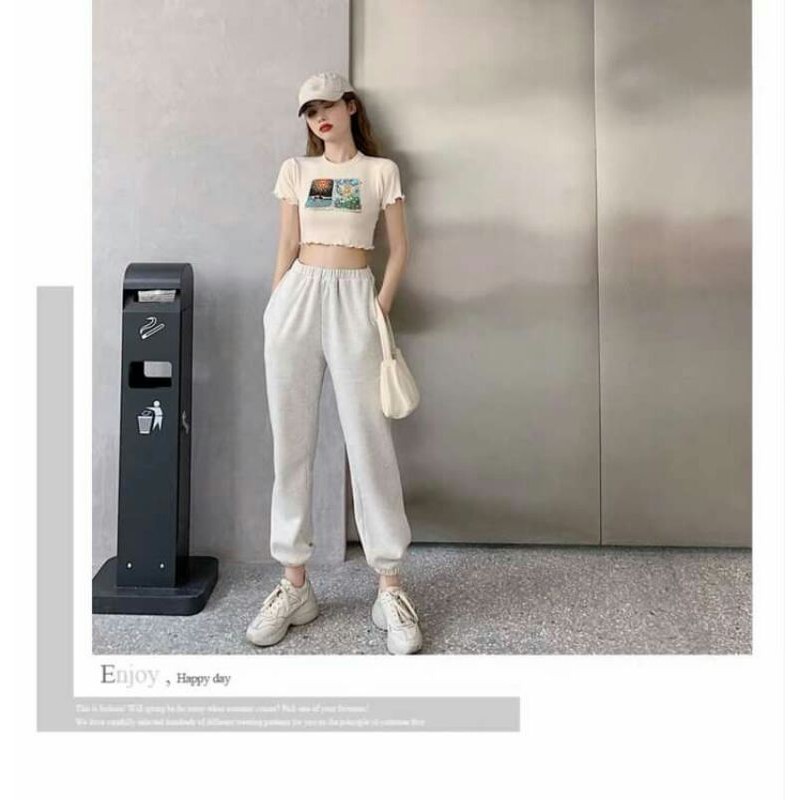 Croptop trắng in hình