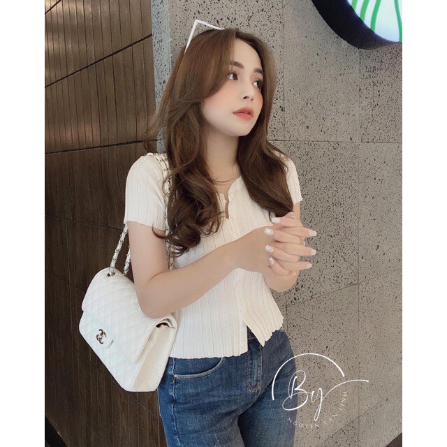 Áo len mỏng dáng ngắn cổ tròn, Áo len dáng croptop cài cúc ngắn tay AL1211 - NhiNhiShop