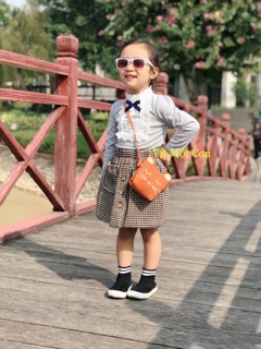 Áo tiểu thư bé gái
