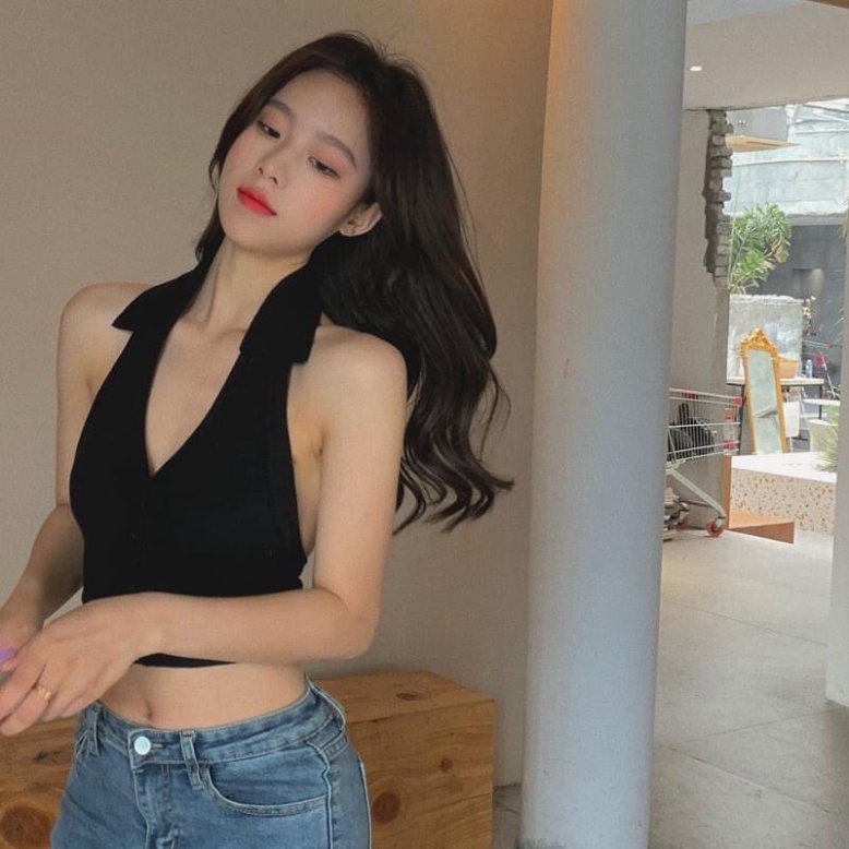 Áo Croptop Cổ Chữ V Sát Nách Dáng Body Cúc Cài - Áo Tanktop Cổ Bẻ Polo Bozip 2 Màu Hot