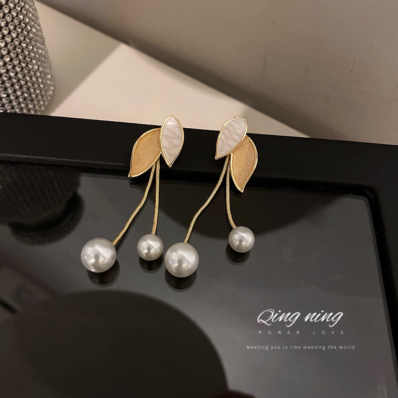 Bông Tai Dáng Dài Đính Lá Và Ngọc Trai Đơn Giản Phong Cách Hàn Quốc