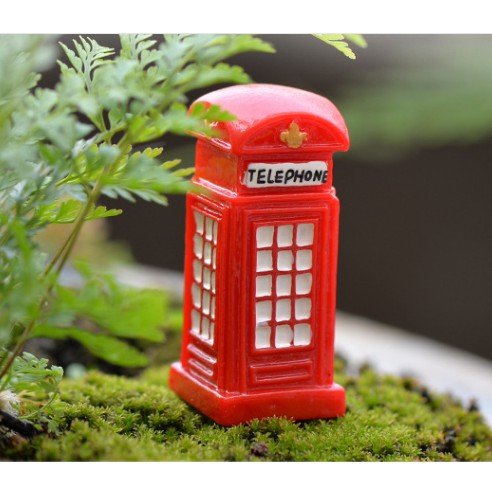 Hộp Điện Thoại Công Cộng Làm Tiểu Cảnh