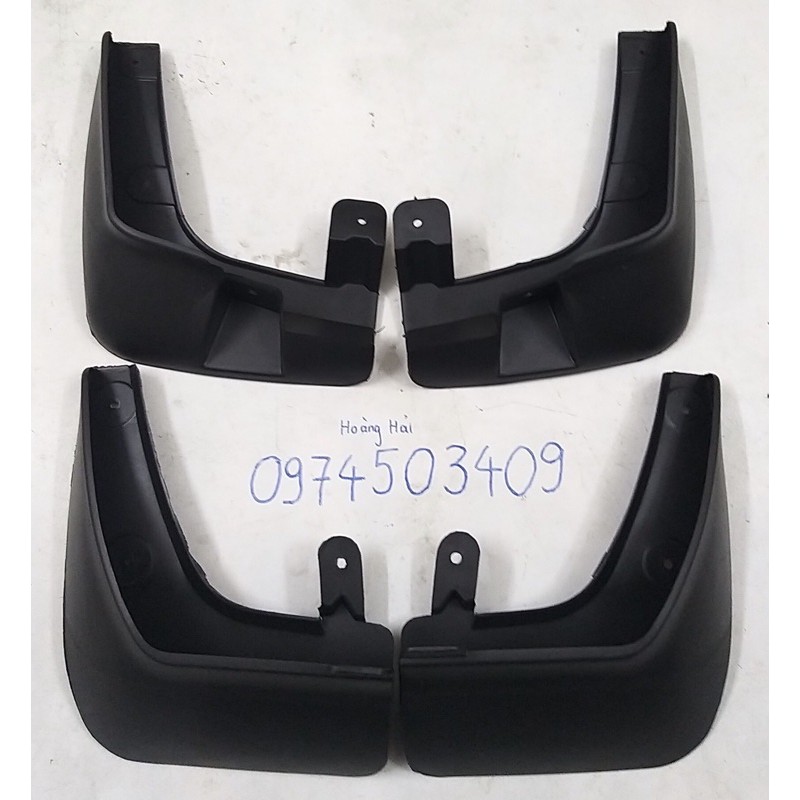 Chắn bùn Kia Cerato