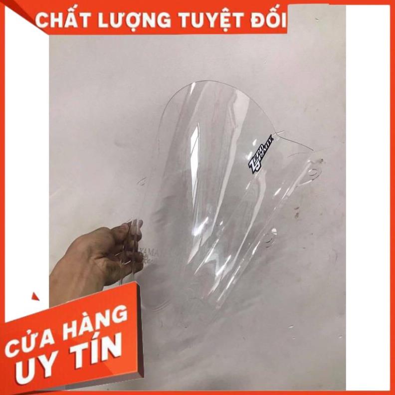 Kính chắn gió zero gravity yamaha r15 r15v3 lắp như zin  siêu đẹp cao và to hơn mẫu cũ giúp chắn gió tốt h sale