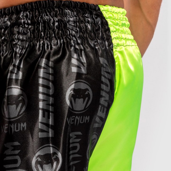 Quần Muay Thai Venum Logos - Black/Green