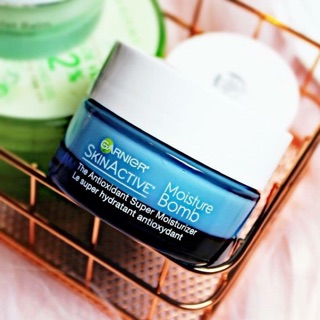 Gel Dưỡng Ẩm Garnier Skin Active Moisture Bomb The Antioxidant Super Moisturizer
