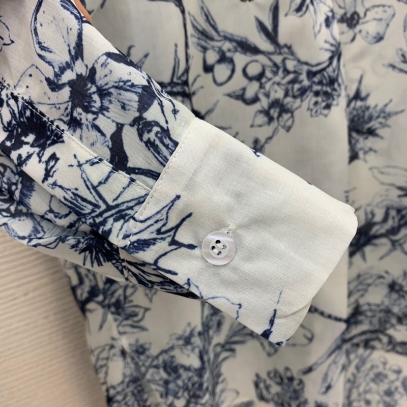 Áo sơ mi nữ dáng dài xẻ tà vuông thương hiệu thời trang cao cấp Dior CD hoạ tiết cây