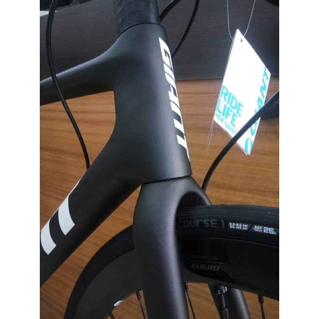 Xe đạp đua GIANT TCR ADV PRO TEAM DISC 2021