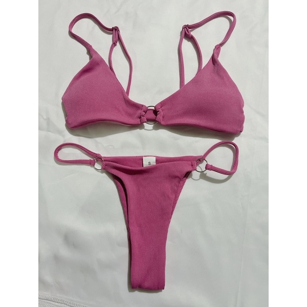 Pas bộ bikini s