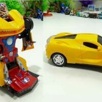 Oto robot biến hình