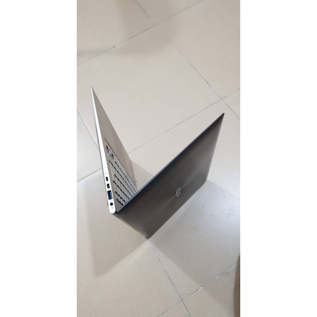 Laptop Asus Zenbook mới 99,9% UX31 Vỏ Nhôm Mỏng Siêu Sang Chảnh Cấu Hình Hoàn Hảo  (i7-2677M, 4GB, SSD120, 13.3 inches)