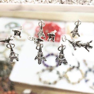 Charm bạc toà tháp pari