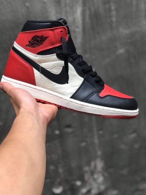 Giày JD 1 bred toe chuẩn 1:1 ( 36-45) ảnh tự chụp | BigBuy360 - bigbuy360.vn