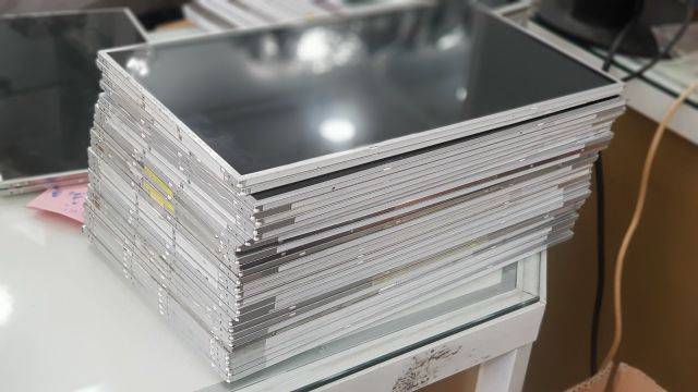 Màn hình laptop 15.6 40pin Led dày - hàng zin tháo máy | BigBuy360 - bigbuy360.vn