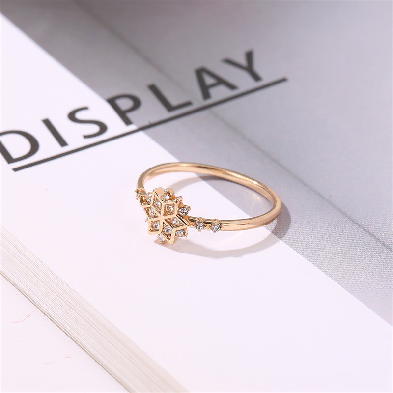 Nhẫn mặt hình hoa tuyết thời trang dành cho nữ