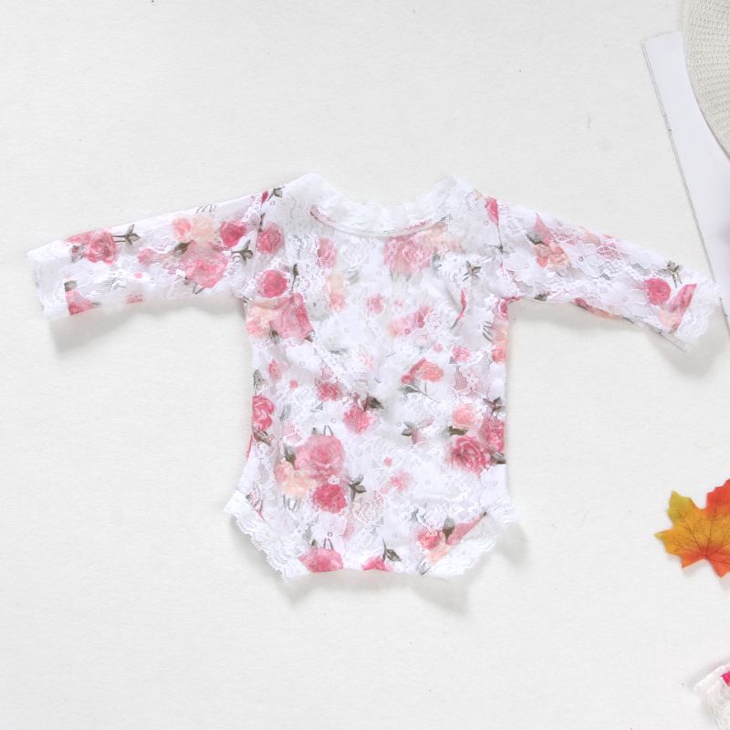 Jumpsuit ren hoa gợi cảm cho bé