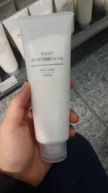 Sữa rửa mặt tẩy tế bào chết Muji Face Soap Scrub 30g/100g/200g