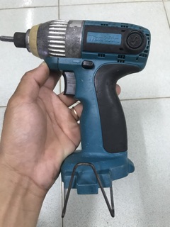 Bắn vít Makita đầu khía (nhật bãi)