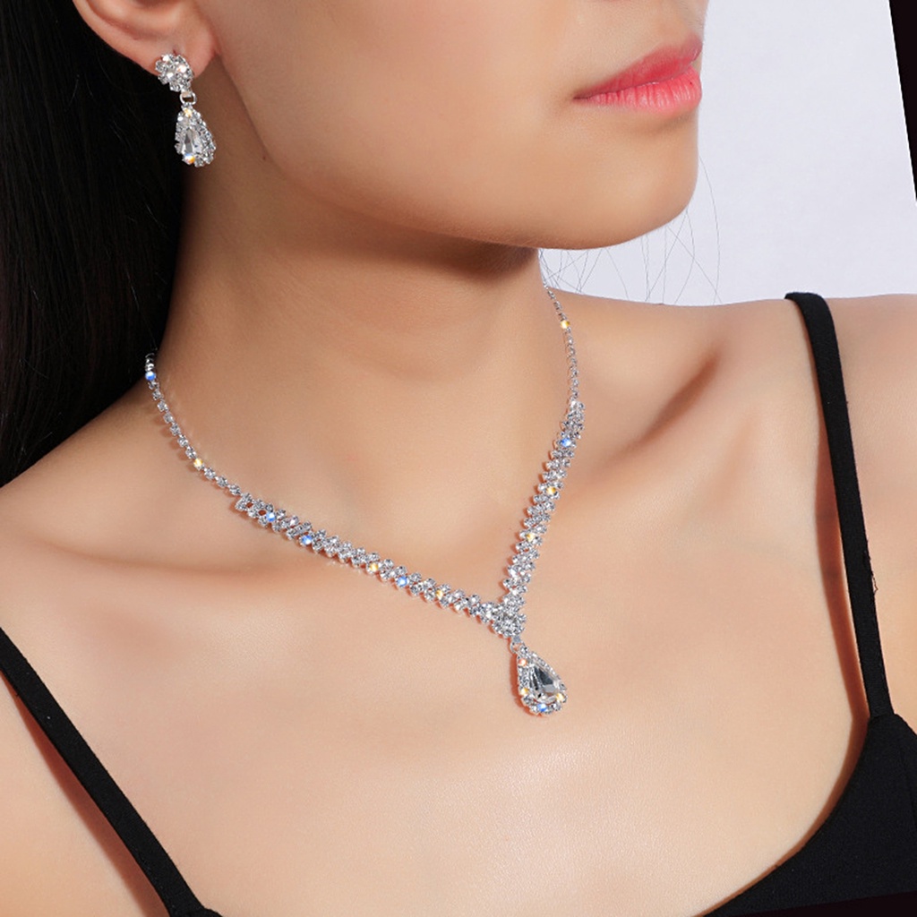 1 Bộ Vòng cổ + Bông Tai Hình Giọt Nước Đính Đá Lấp Lánh Kiểu Hàn
