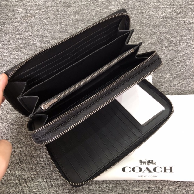 Coach Clutch nam đen trơn
