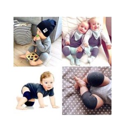 TẤT BẢO VỆ ĐẦU GỐI CHO BÉ TẬP BÒ CHỐNG TRƯỢT