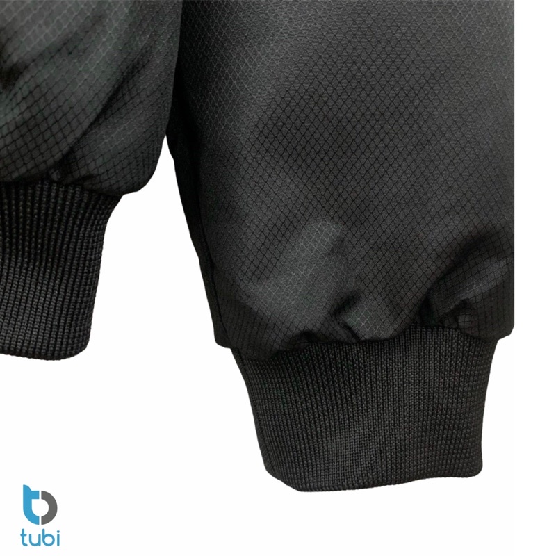 Áo khoác Tubi Nón Rời nhiều màu chất liệu vải Micro.