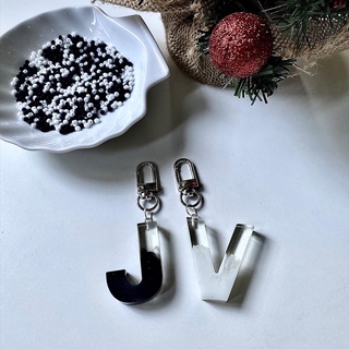 Móc khoá chữ cái / keyring làm theo yêu cầu ( đủ màu)