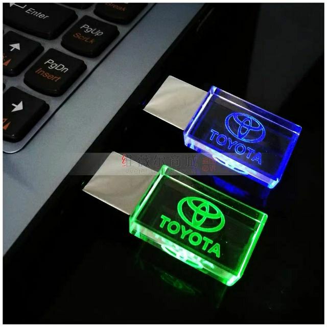 USB Pha lê khắc theo yêu cầu