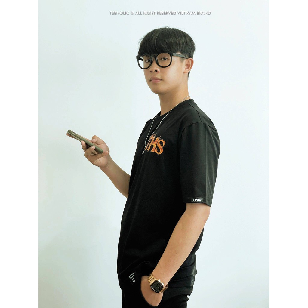 Áo Thun Unisex TeeHolic In Hình Logo THS Lửa - Màu đen, trắng, xanh dương