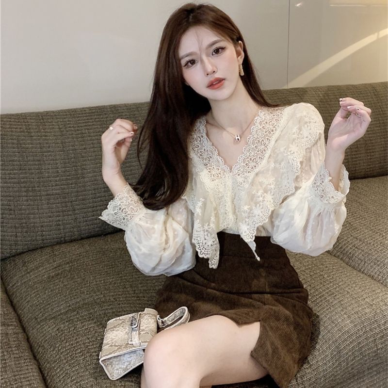 Áo Sơ Mi Tay Dài Cổ Chữ v Phối Ren Phong Cách Phương Tây Dành Cho Nữ