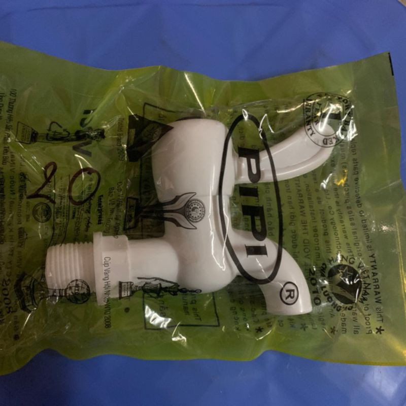 Vòi nhựa tay gạt Ø21-27