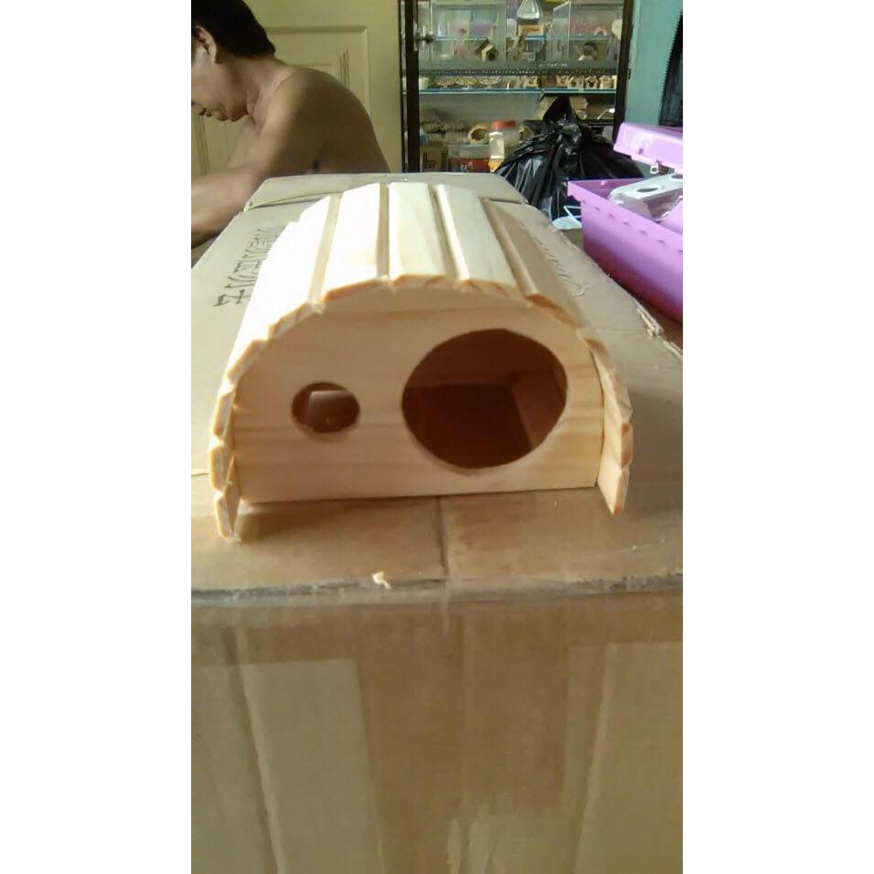 Nhà Ngủ GỖ Thông mini cho hamster hoặc trưng bày .