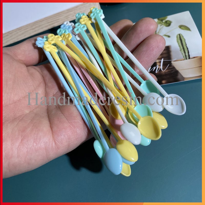 5 Chiếc Thìa Nhựa Nhỏ Làm Handmade