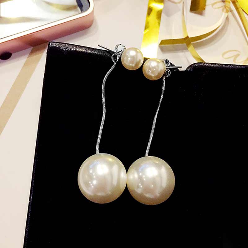 Đôi bông tai dáng dài đính ngọc trai giả phong cách hợp thời trang cho nữ