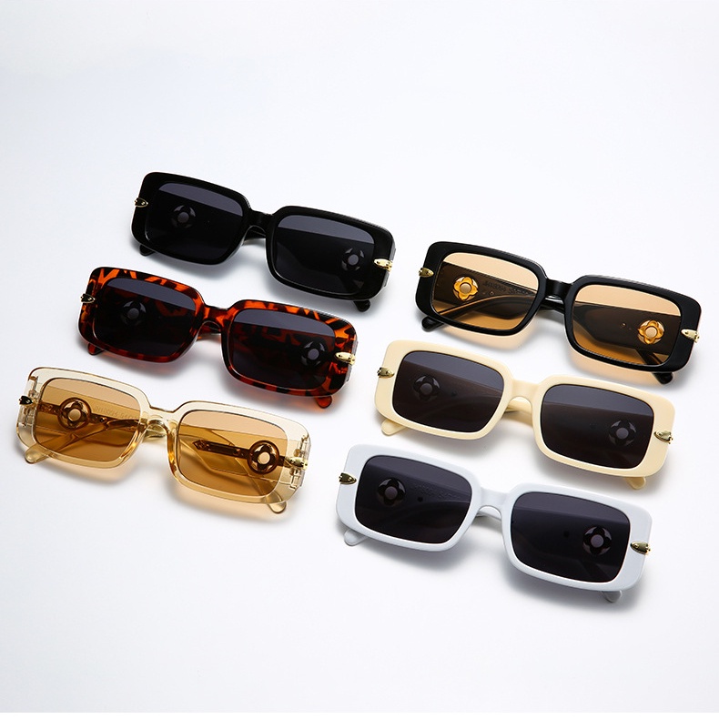 Kính mát thời trang cho nữ 2021