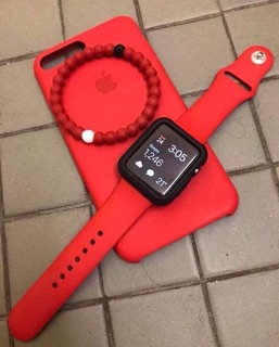 Set Red Ốp iPhone và Dây Apple Watch Silicone