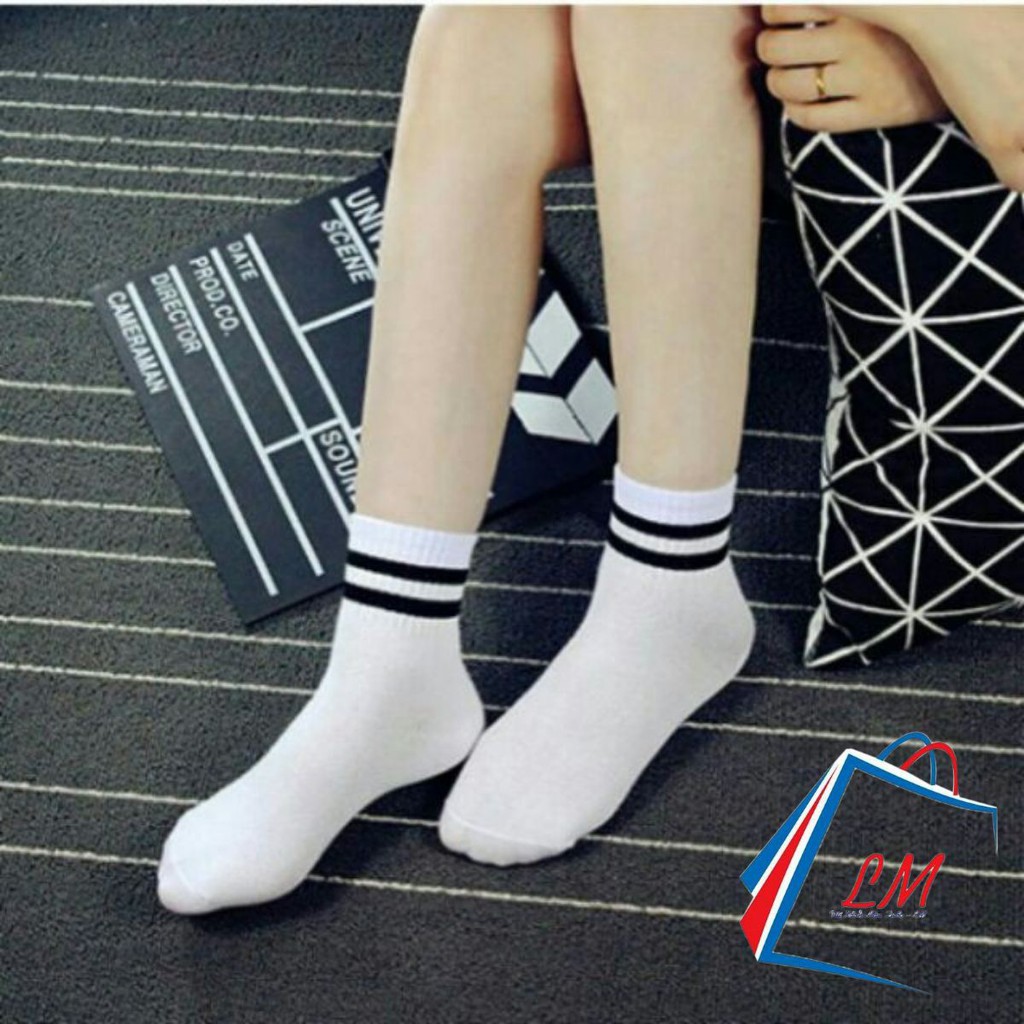 TẤT PHONG CÁCH HÀN QUỐC CAO CỔ VIỀN KẺ ĐEN TRẮNG HQ