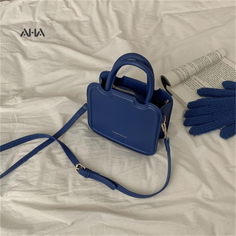 Túi đeo chéo AHA Official phong cách retro cho nữ